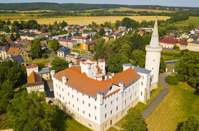 zamek-bor